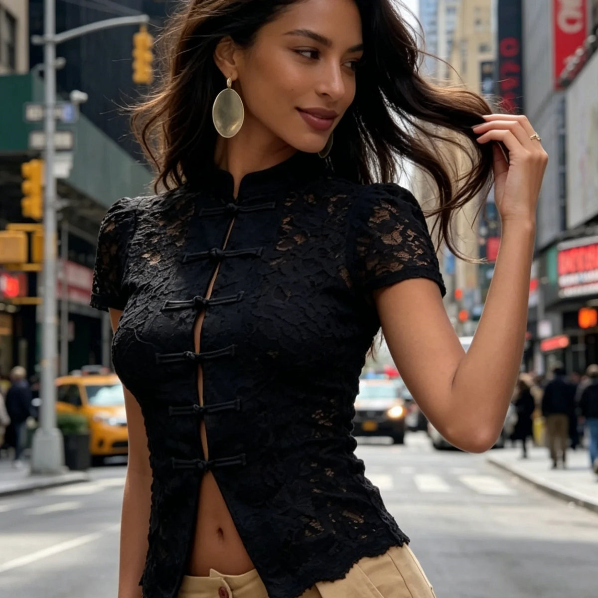 TOP DE ENCAJE ÉLODIE NEGRO