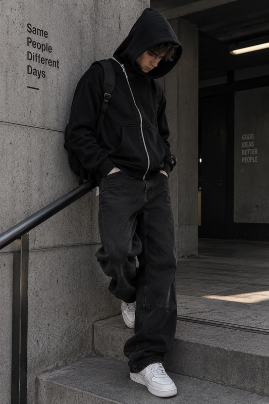 Avenue Zip – Hoodie Premium en color Negro — Noembre