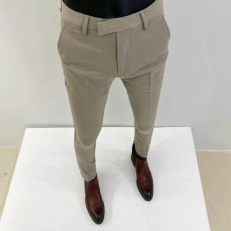 PANTALÓN DE TRAJE HUGO en color Gris — Noembre
