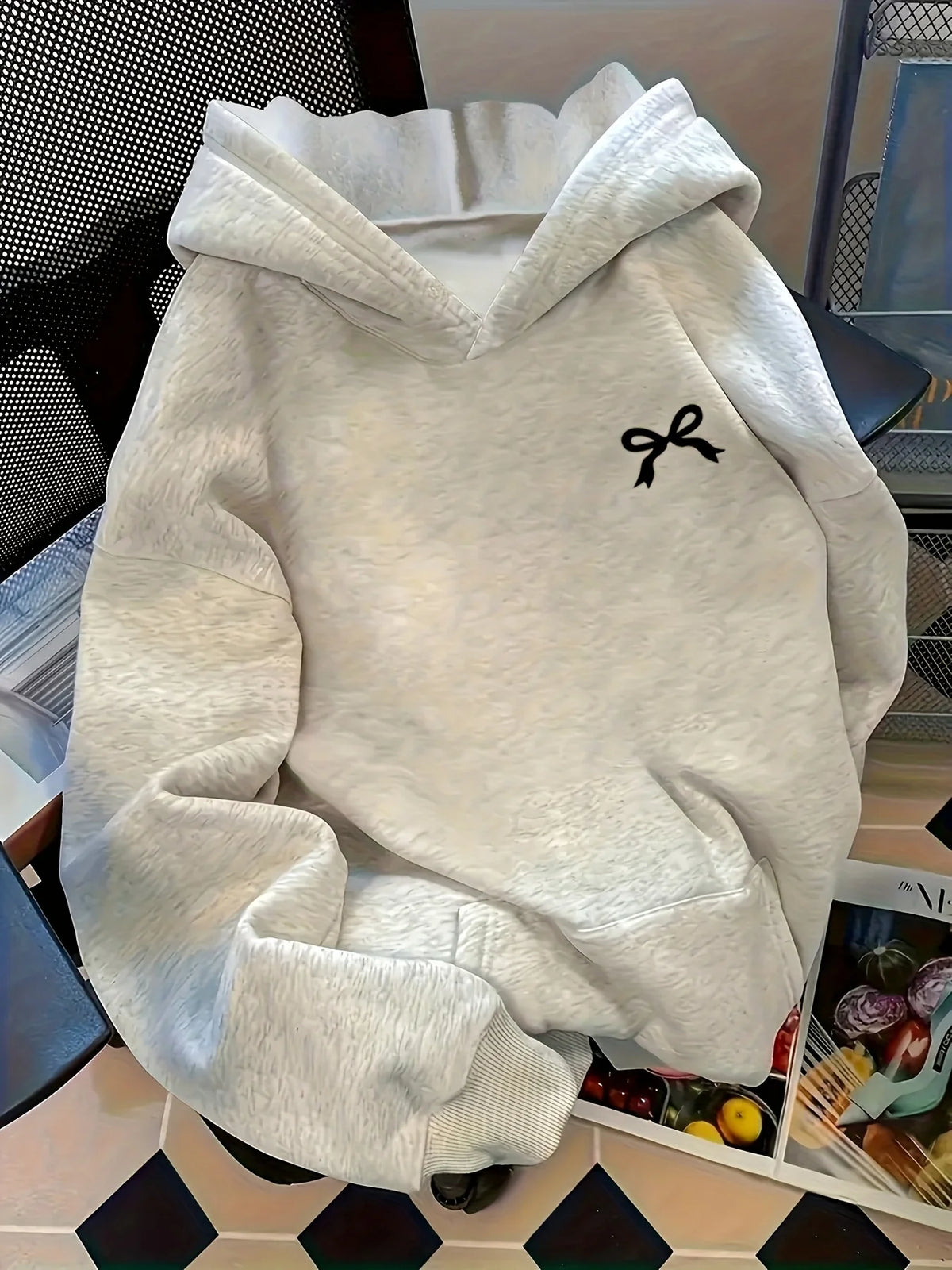 SUDADERA ARIA CON ESTAMPADO