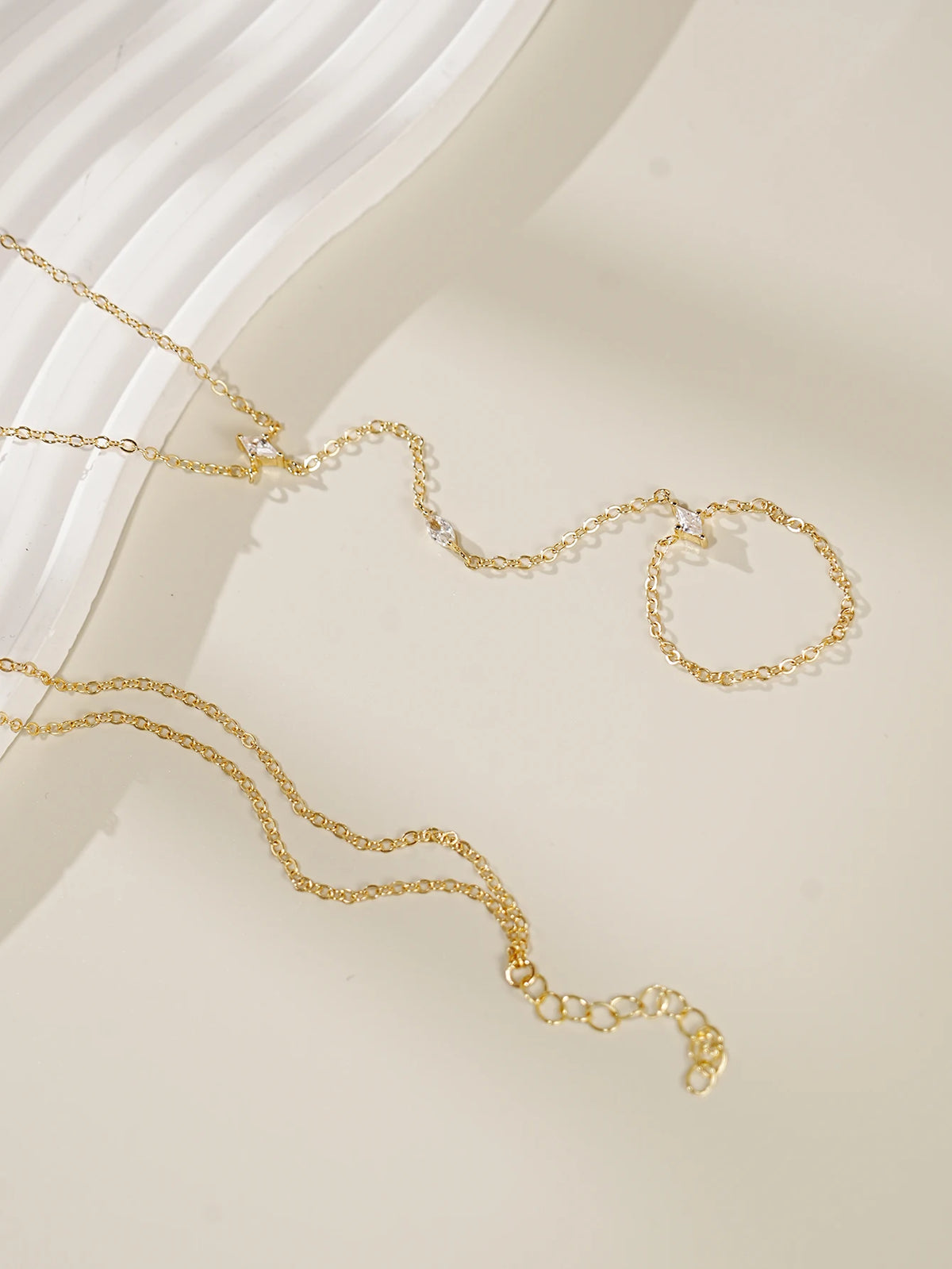 SET DE PULSERAS ELARA