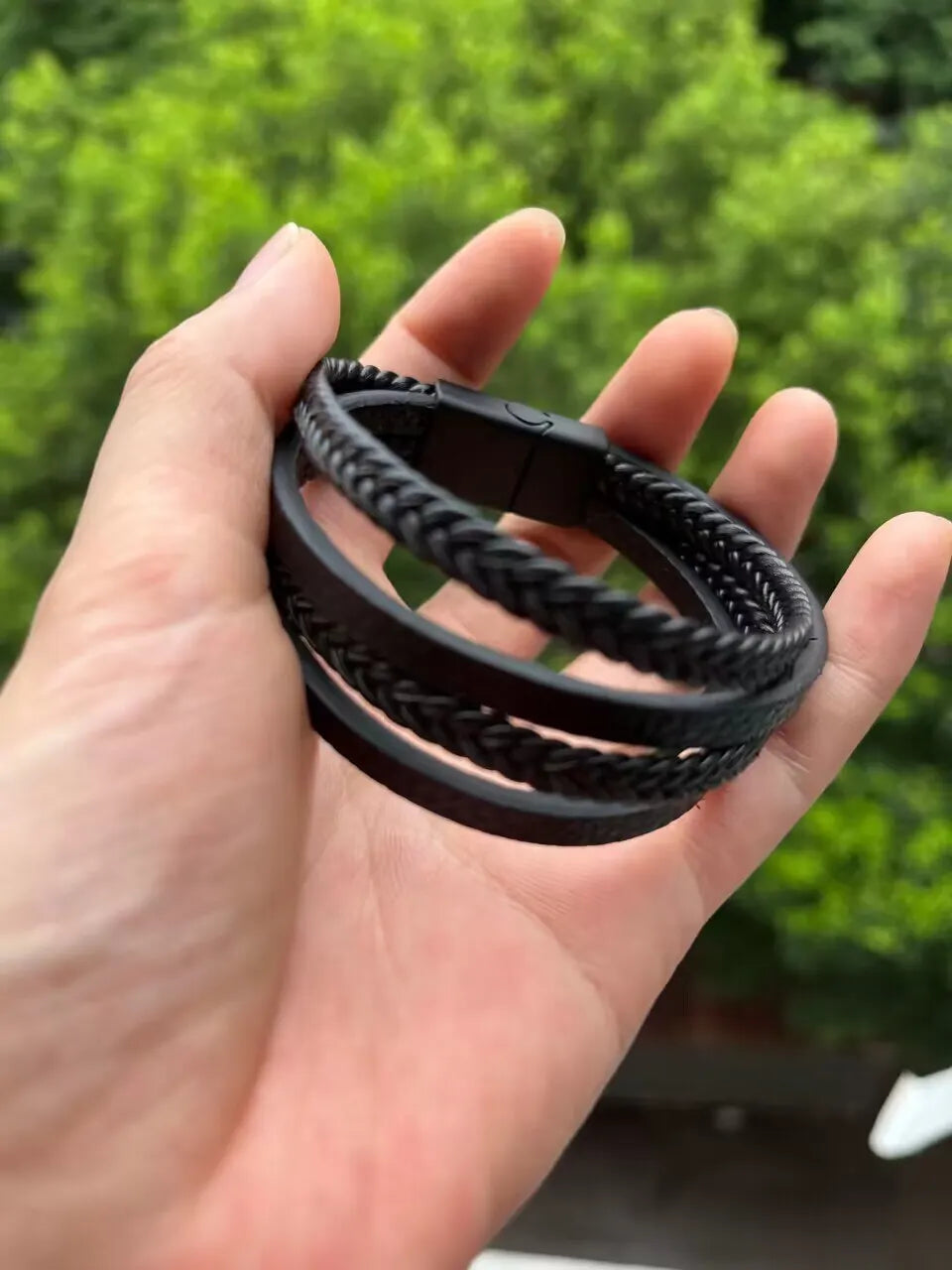 Raven™ – Pulsera de Cuero Trenzado