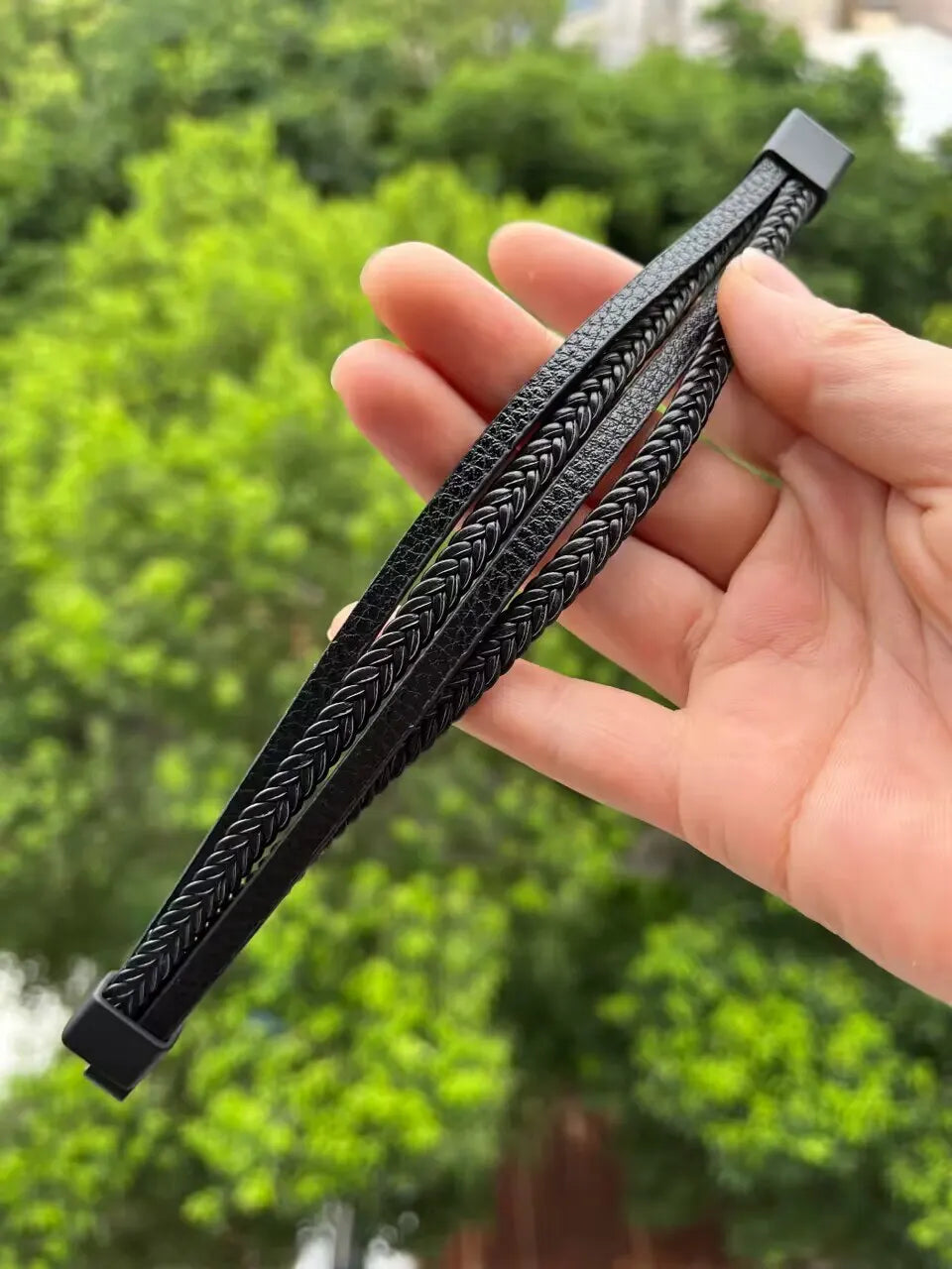 Raven™ – Pulsera de Cuero Trenzado