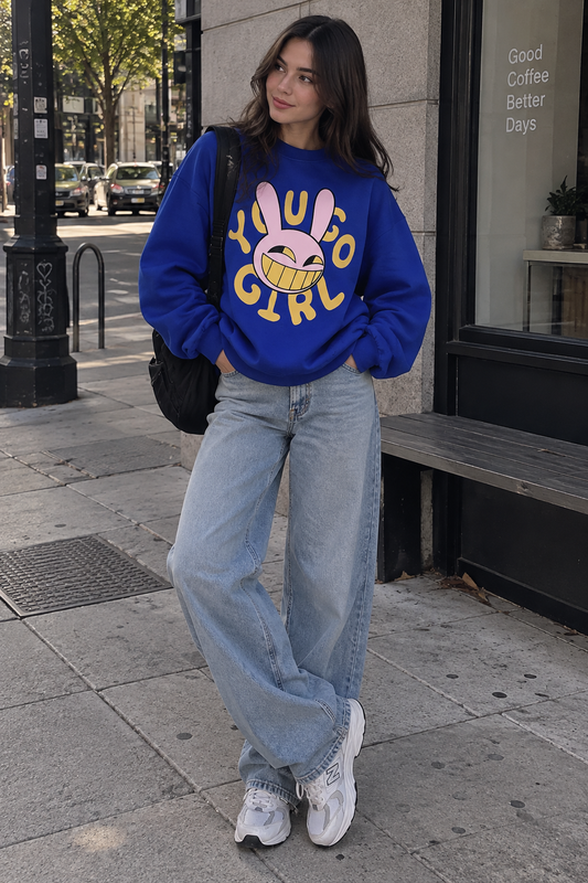 SUDADERA AIKO CON FORRO SUAVE en color Azul oscuro — Noembre