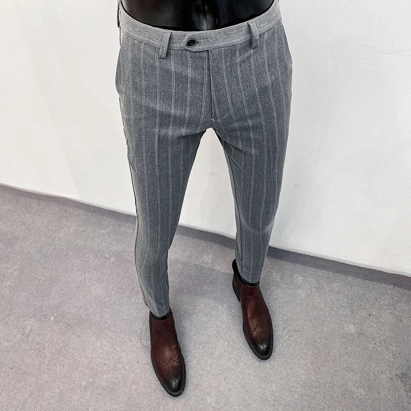 PANTALÓN DE TRAJE HUGO en color Gris — Noembre