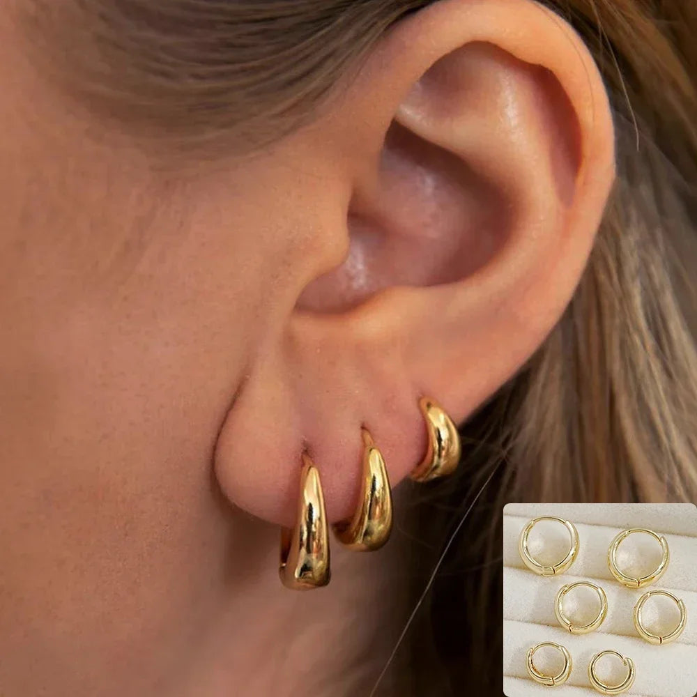 SET DE PENDIENTES DE ARO KAIA DORADOS