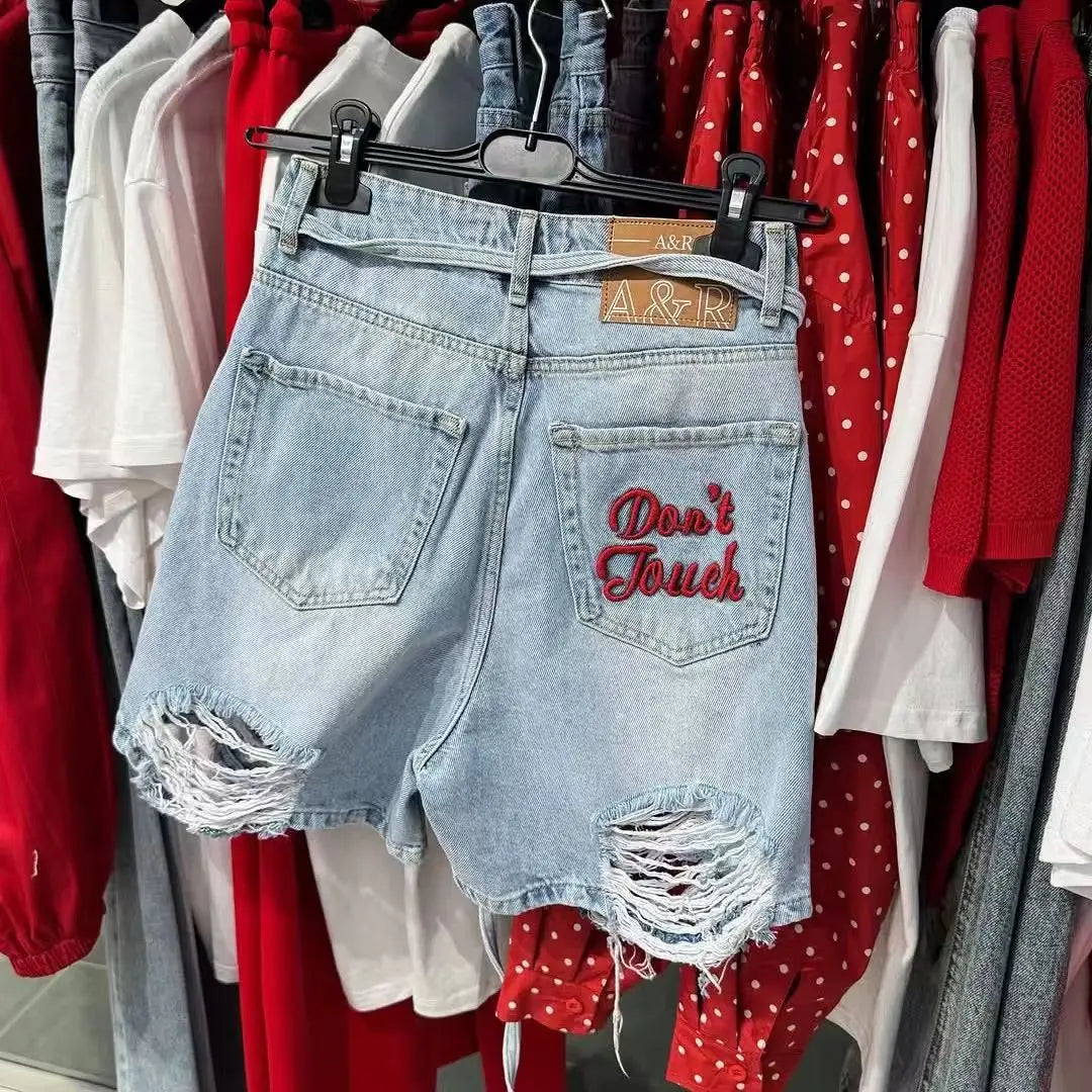 SHORT VAQUERO NOA CON BORDADOS