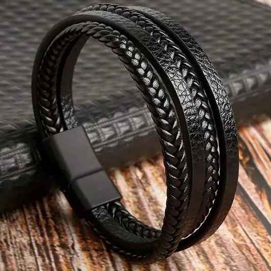 Raven – Pulsera de Cuero Trenzado en color Negro — Noembre
